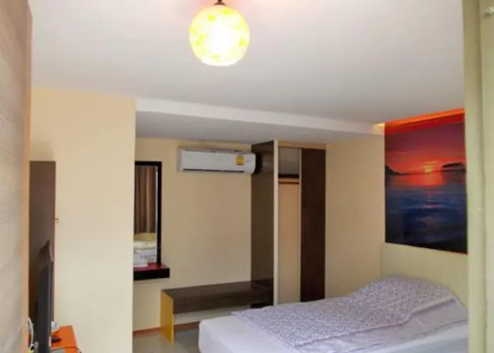 The Resort Romklao *